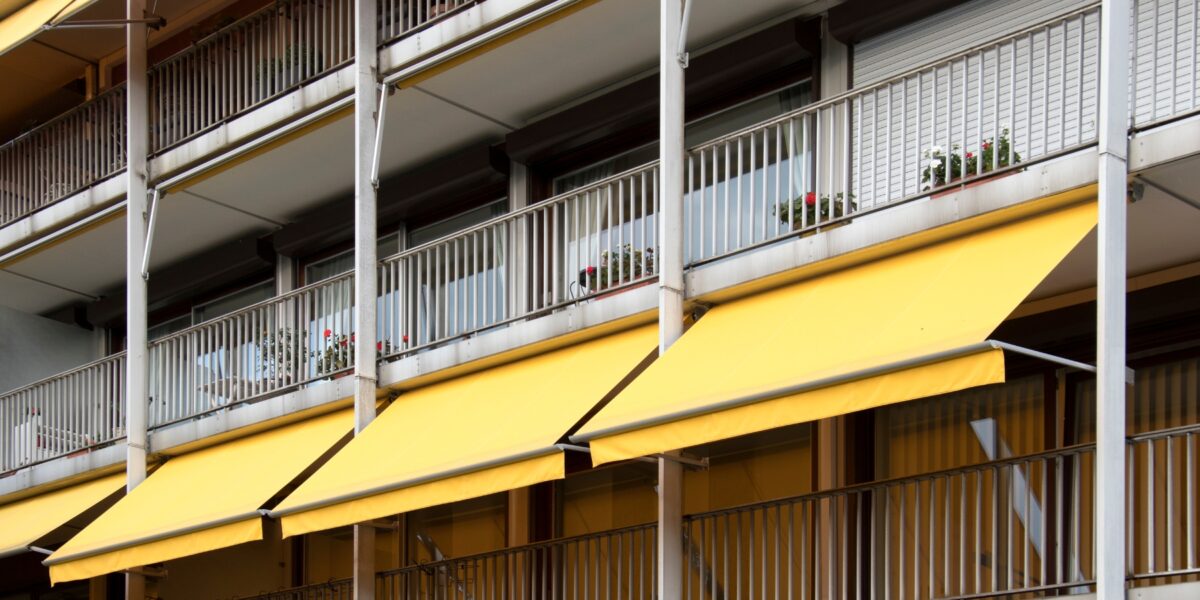 Tende da esterni resistenti a pioggia, vento e neve